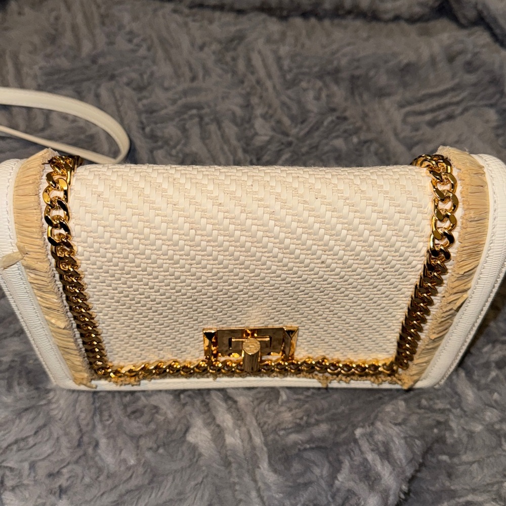 Also Crossbody Handbag White with Gold - Picture 4 of 11